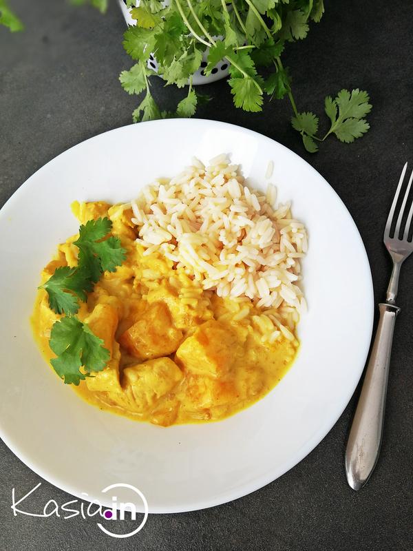 Curry z kurczakiem i mango przepis